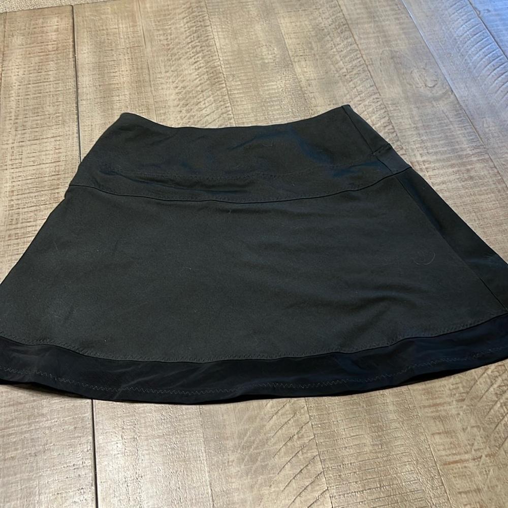 3/$25 Annika Cutter&Buck skirt